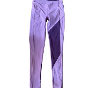 This is a pair of gymshark leggings